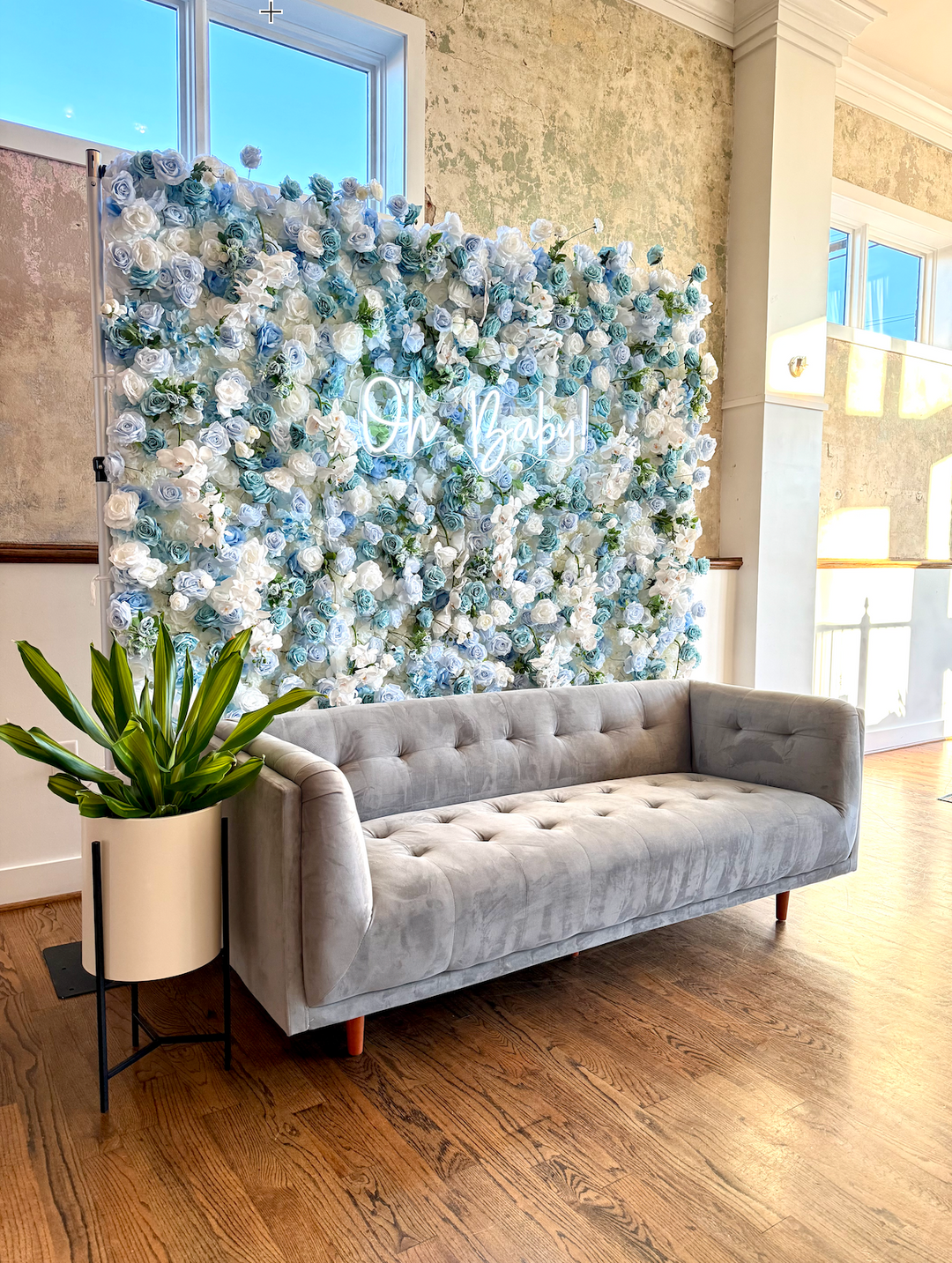 Penelope Blue &amp; White Flower Wall | 8×8 Silk Backdrop